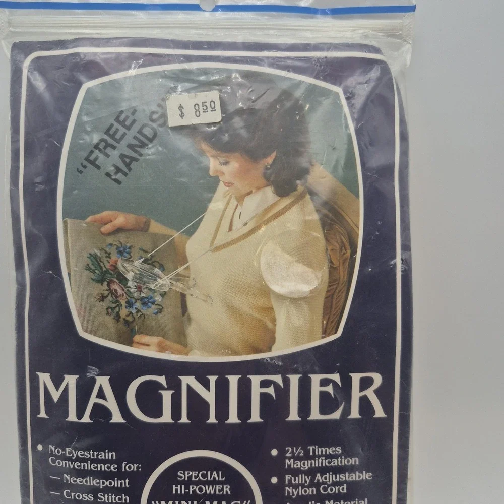 Magnifier 2.5 times Magnification Hands Free New Old Stock Made in USA